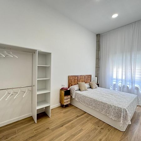 Playa El Palo Apartment Malaga Luaran gambar